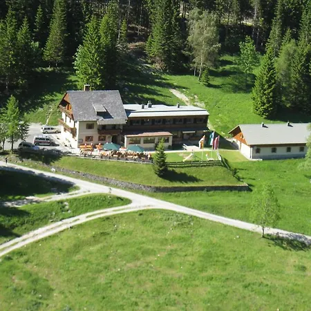Gasthof Untere Valentinalm 여관
