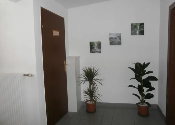 Gasthof Untere Valentinalm * Plöcken